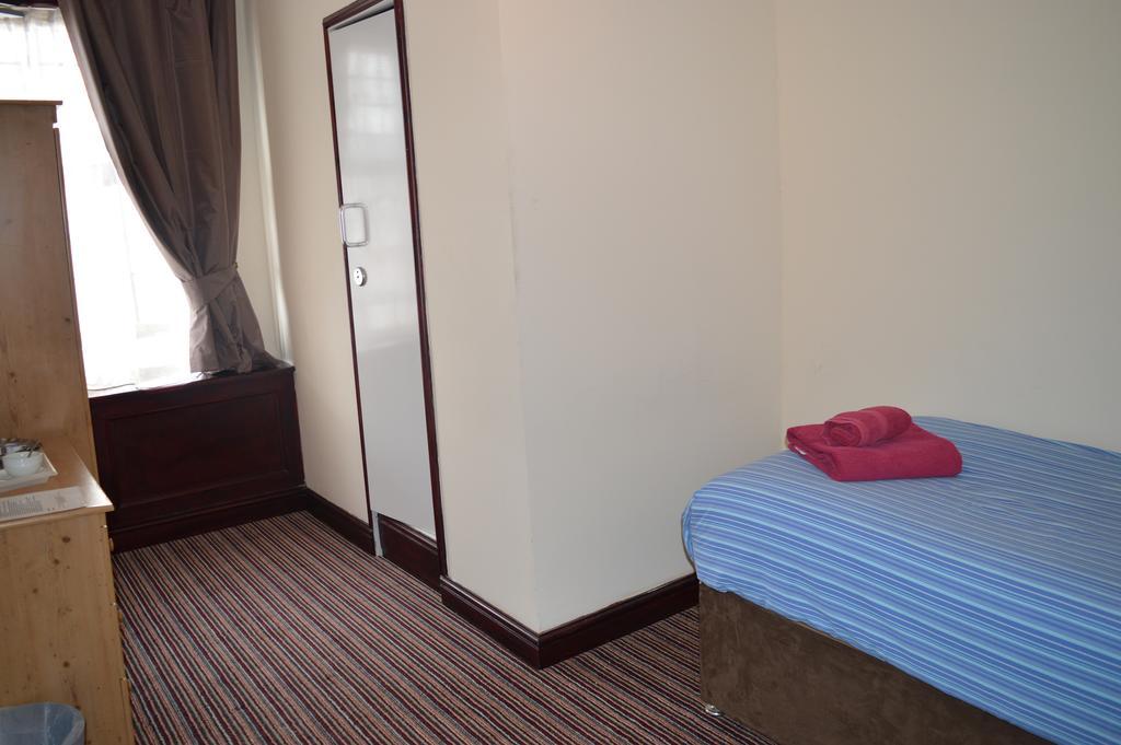 Globe Hotel Колчестер Екстер'єр фото